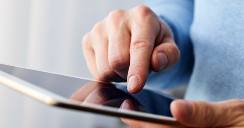 Relever les défis liés à l’ouverture de compte en ligne: comparaison faciale, et apprentissage automatique